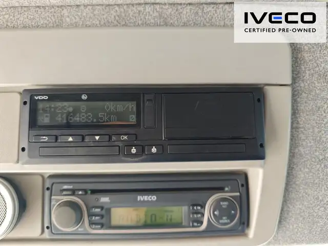 Iveco TRAKKER mit EFFER Kran 470/5S !!!Motor neu!!! Ansicht 9