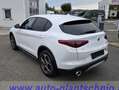 Alfa Romeo Stelvio Weiß - thumbnail 2