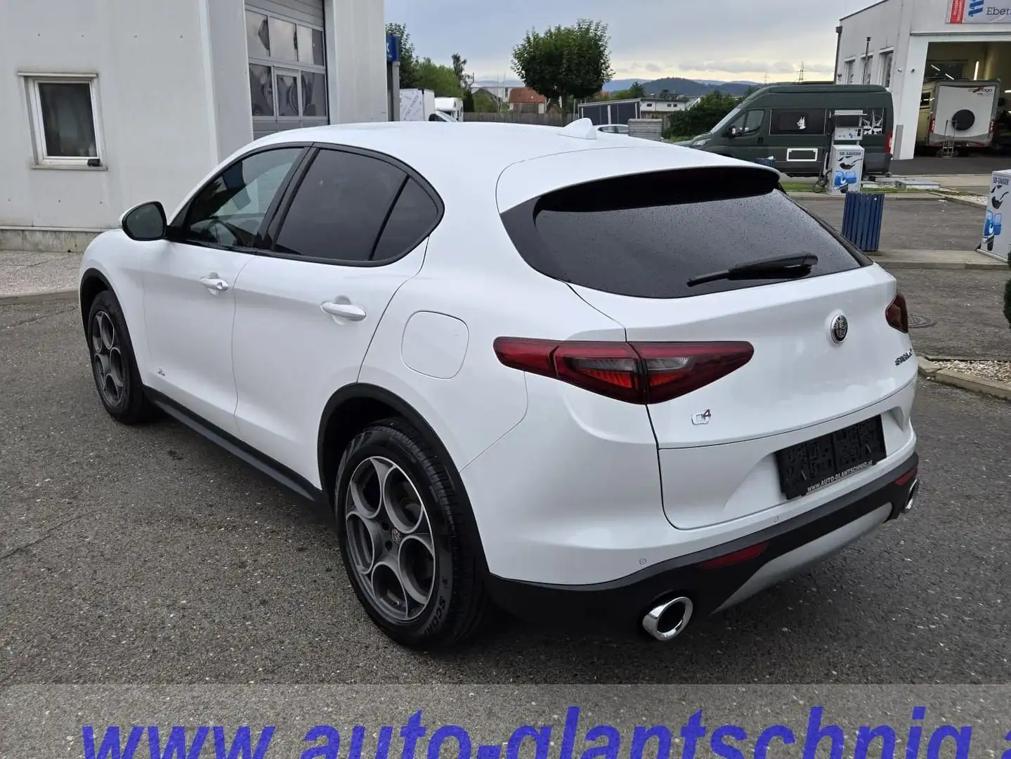 Alfa Romeo Stelvio Weiß - 2