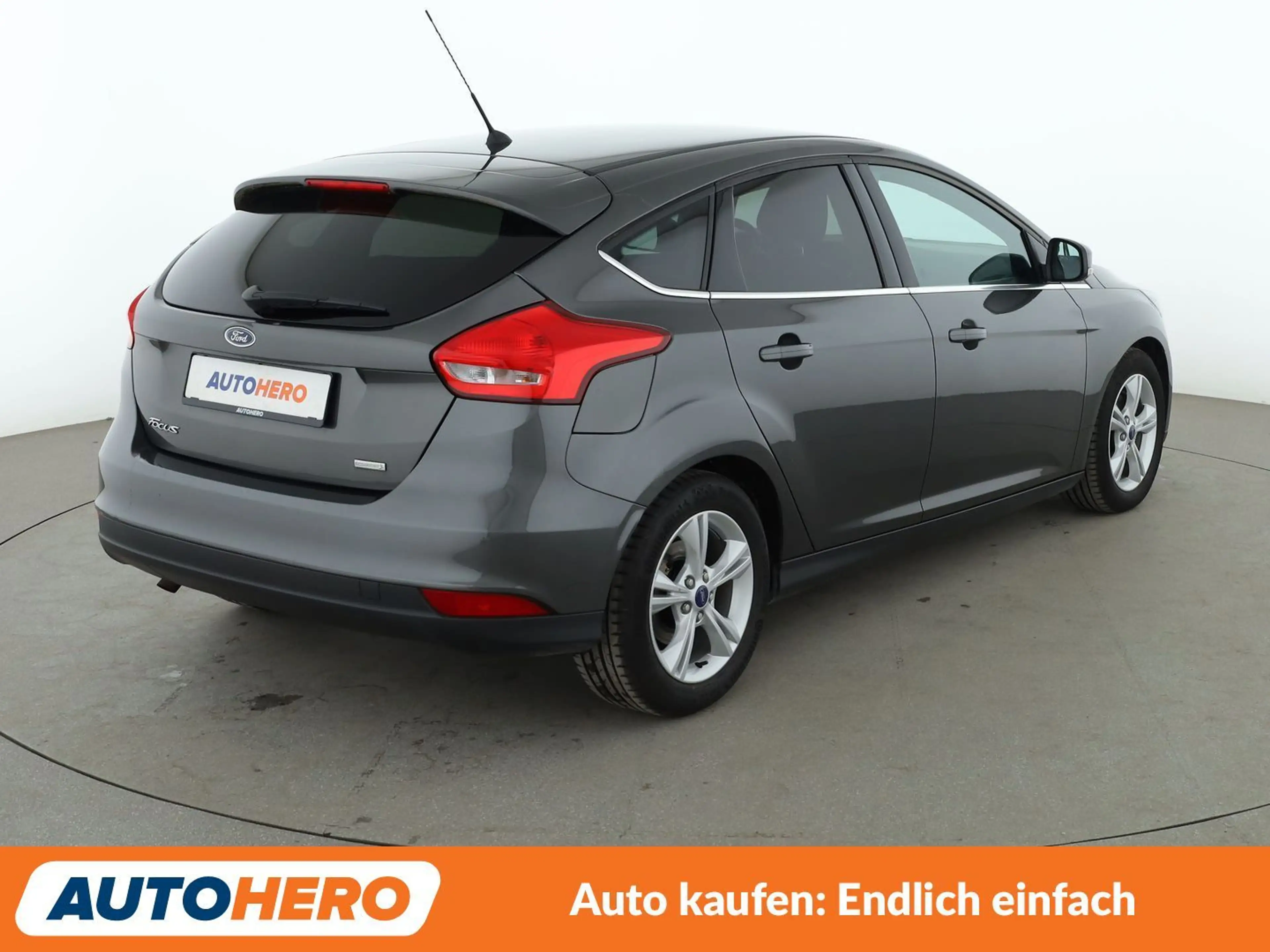 Ford Focus 1.0 EcoBoost Edition *SHZ*2-ZONENKLIMA*ALU*RADIO* — photo 6