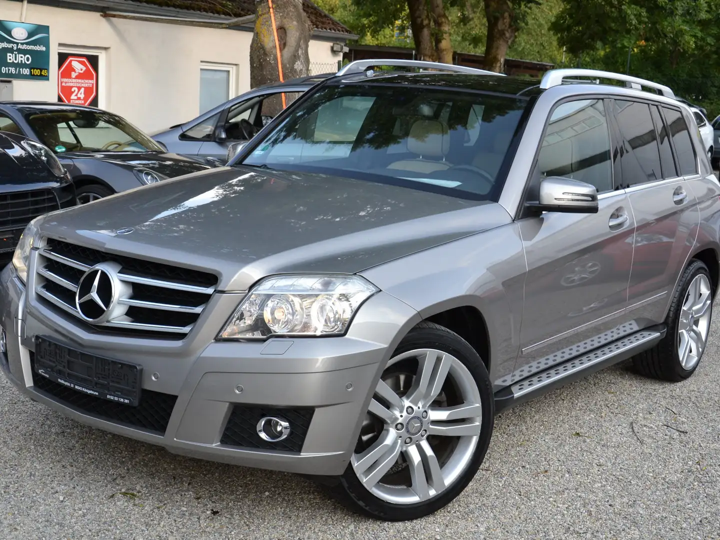 Mercedes-Benz GLK 320 CDI 4-Matic 2.Hand Aut* Leder * Panorama * 20"Alu Plateado - 1