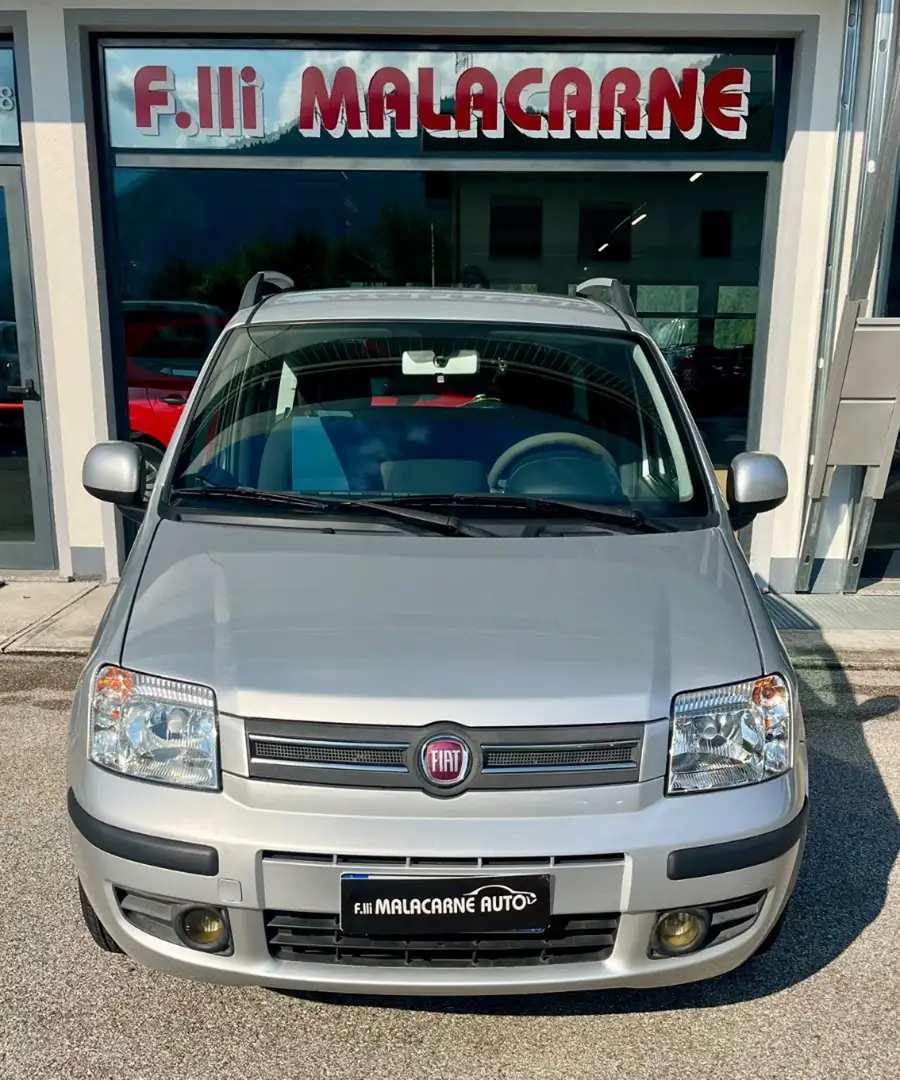 Fiat Panda 1.2 Dynamic Eco CLIMA + BARRE PORTATUTTO Grau - 2