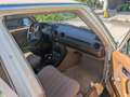 Mercedes-Benz 240 D Beige - thumbnail 8