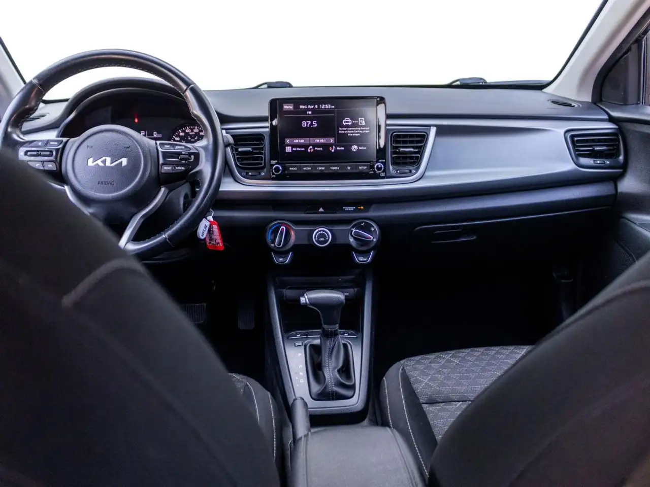 Kia Rio снимка Kia Rio