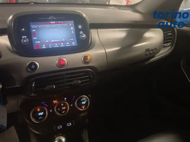 Fiat 500x view 12