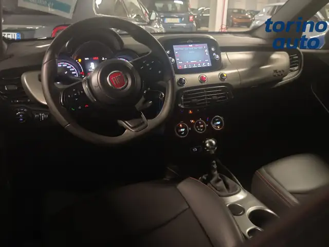 Fiat 500x view 9