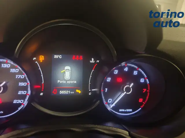 Fiat 500x view 10