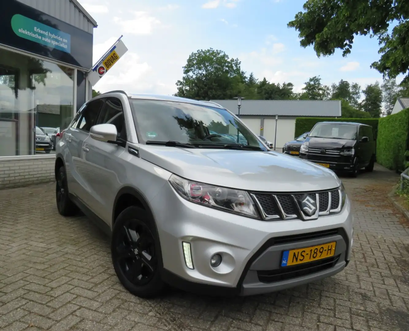 Suzuki Vitara 1.4 S AUTOMAAT / 140 PK / TREKHAAK Grijs - 2