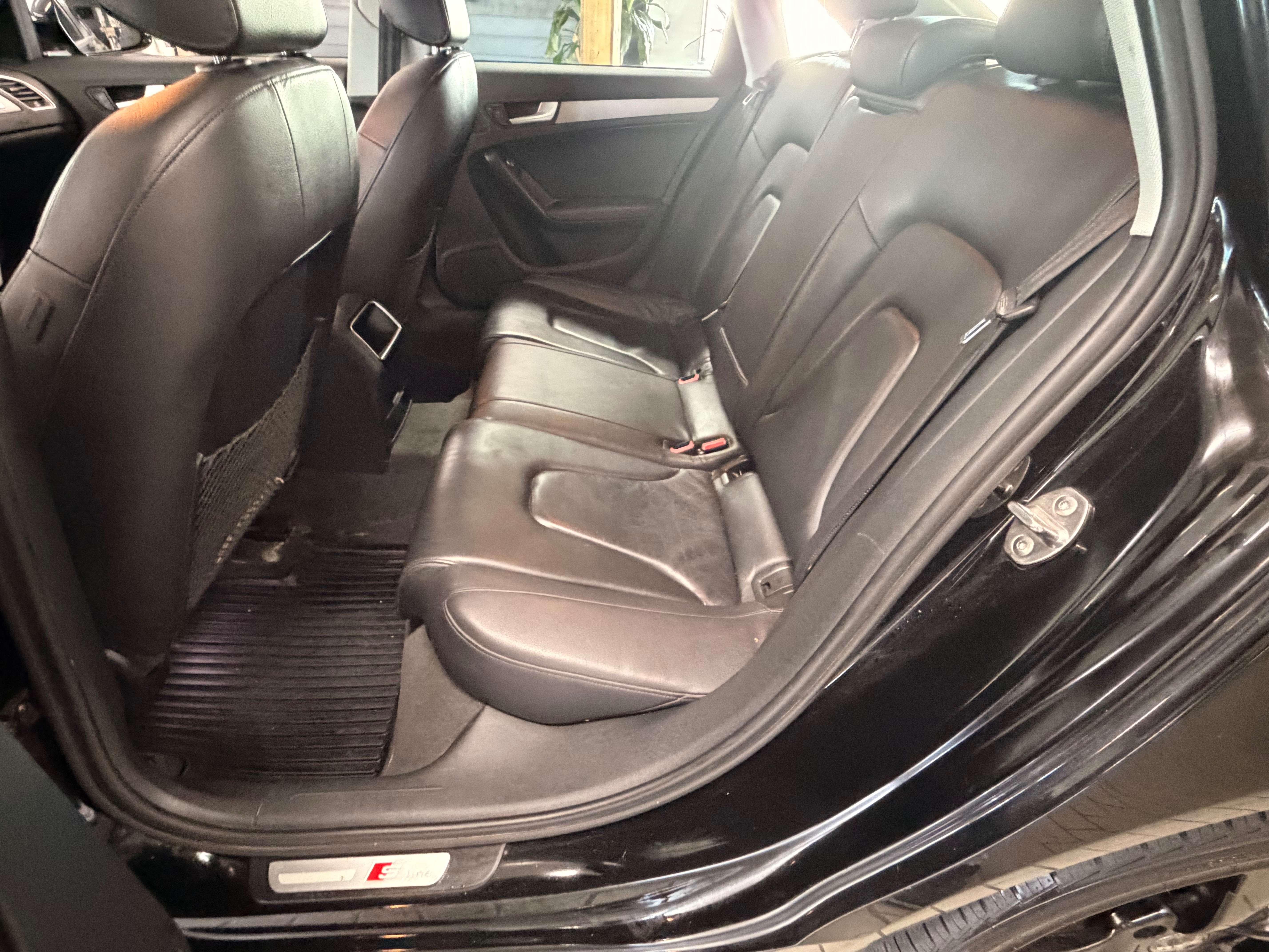 2015 Audi A4 Sedan Komfort plus - Image 13