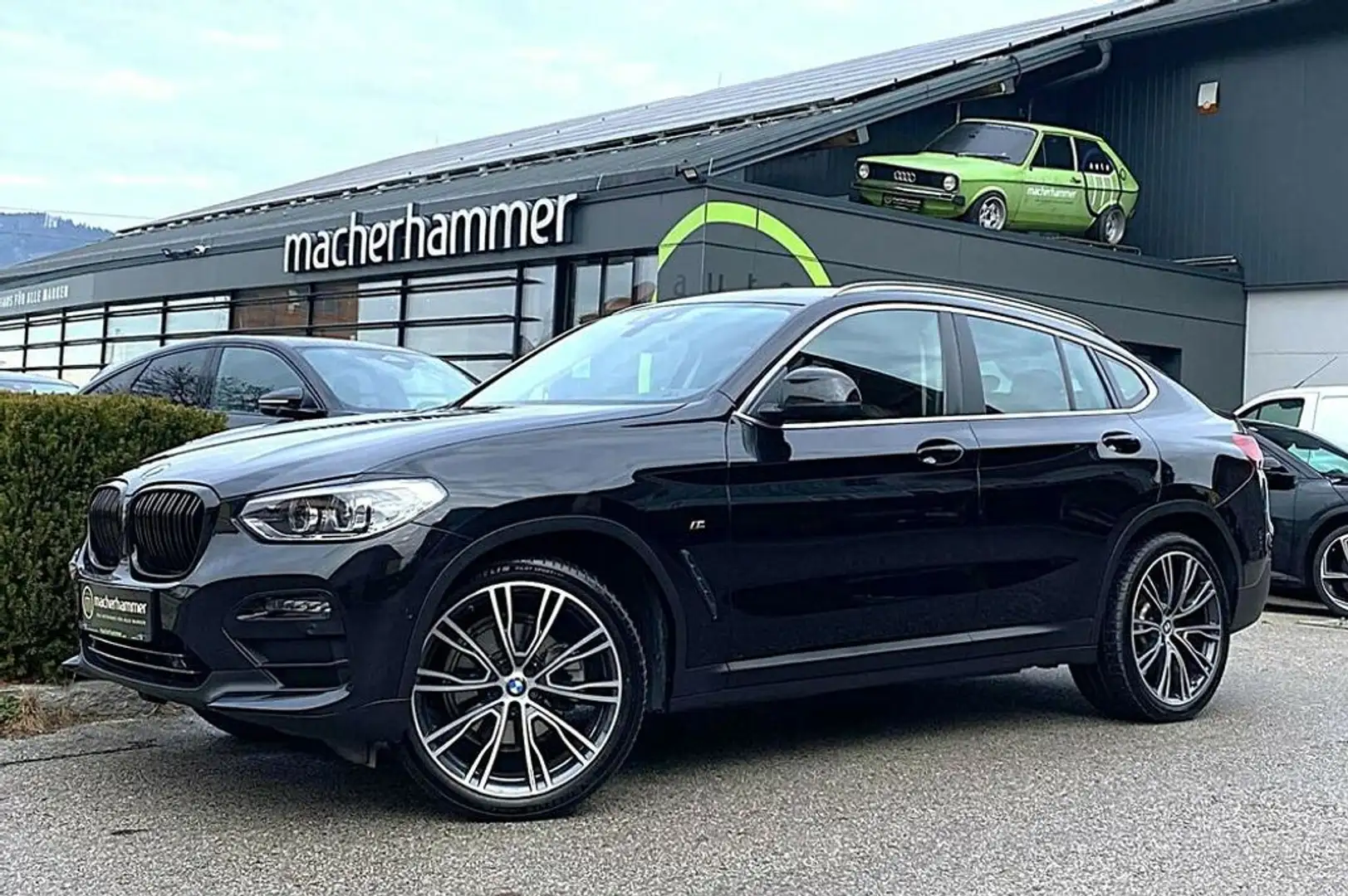 BMW X4 xDrive20d M-SPORT*AHK*CAM*SPORTSITZE*21''M-ALU Schwarz - 1