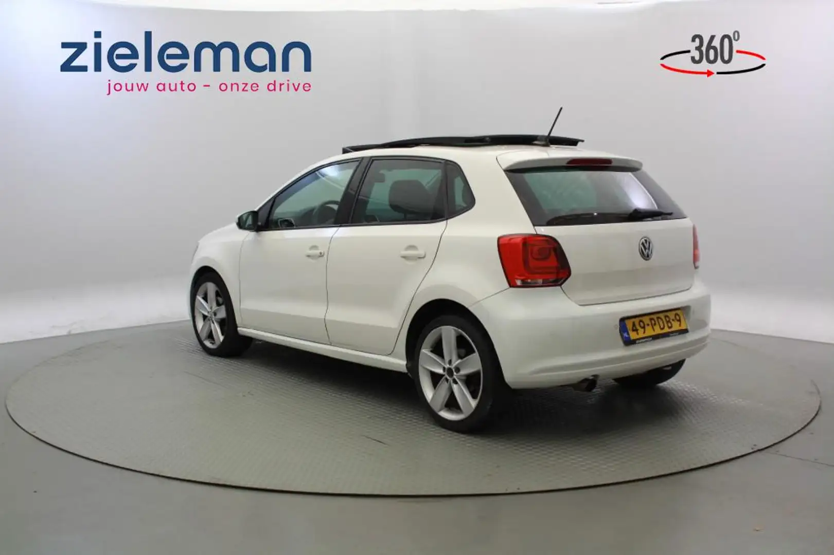 Volkswagen Polo 1.2 TSI Highline Automaat - Panorama, Half Leer, S Bianco - 2