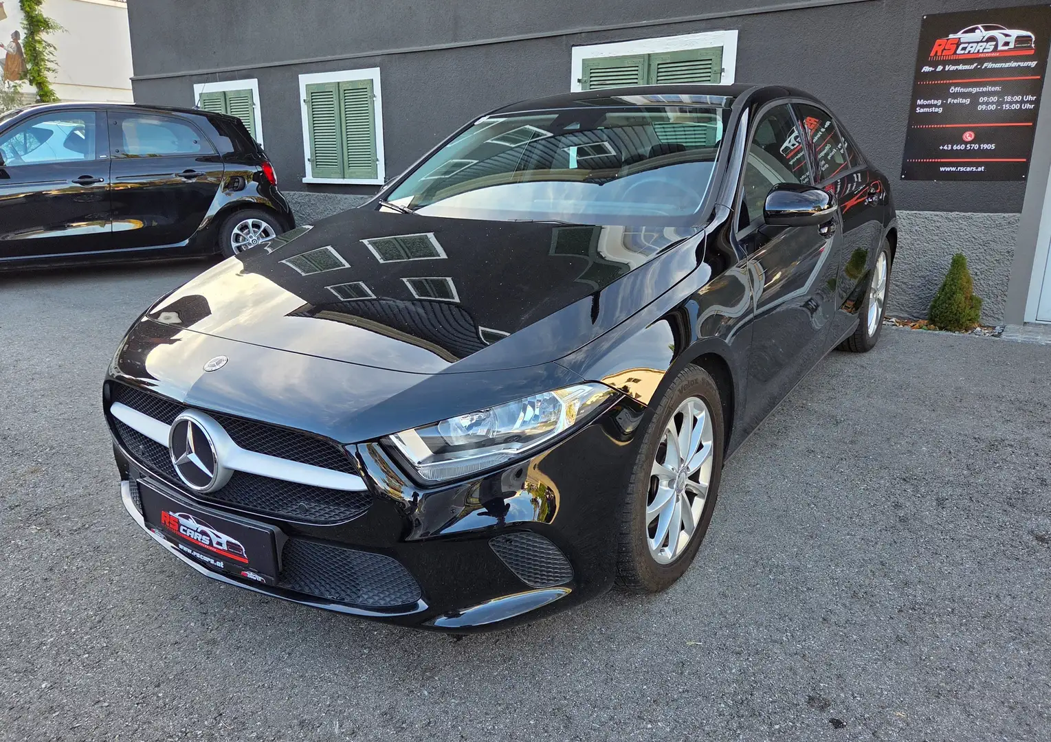 Mercedes-Benz A 180 A 180 d Schwarz - 2