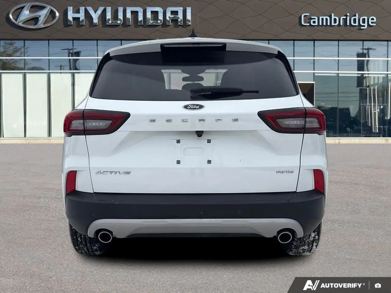 Ford Escape снимка Ford Escape