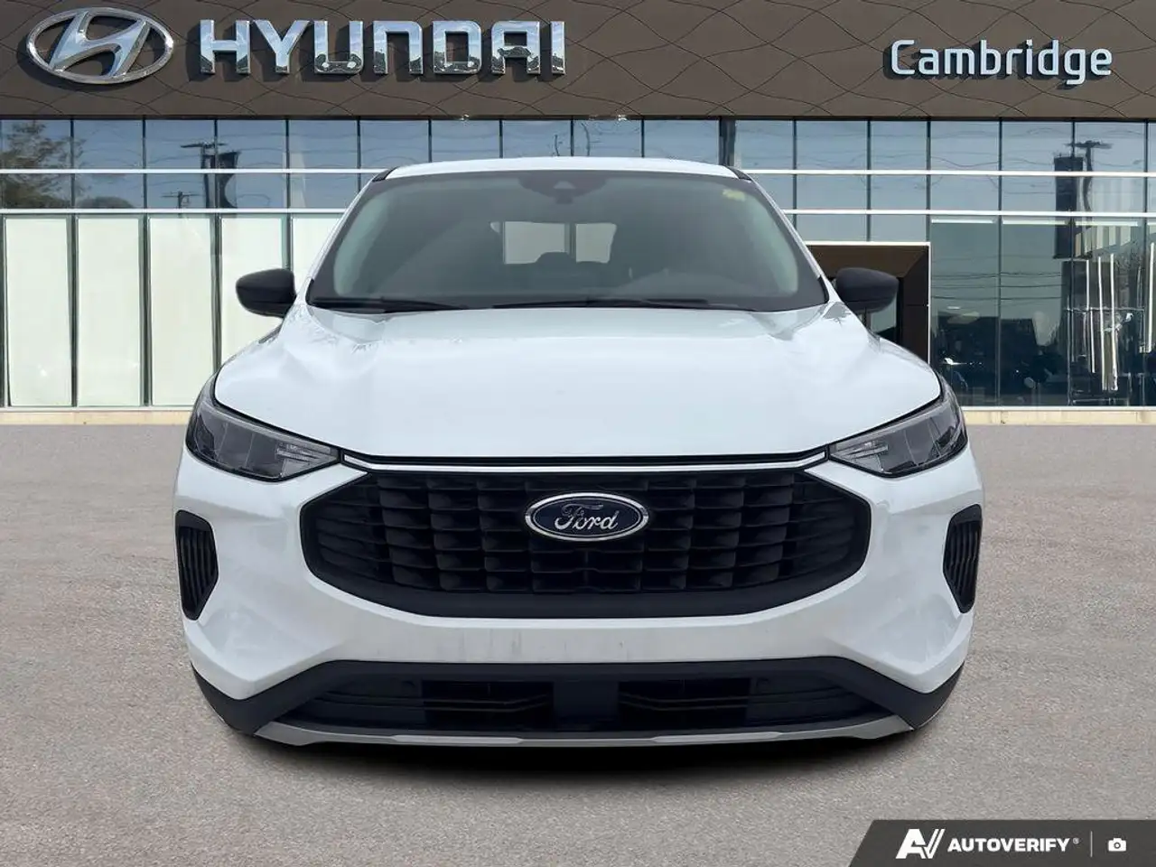 Ford Escape снимка Ford Escape