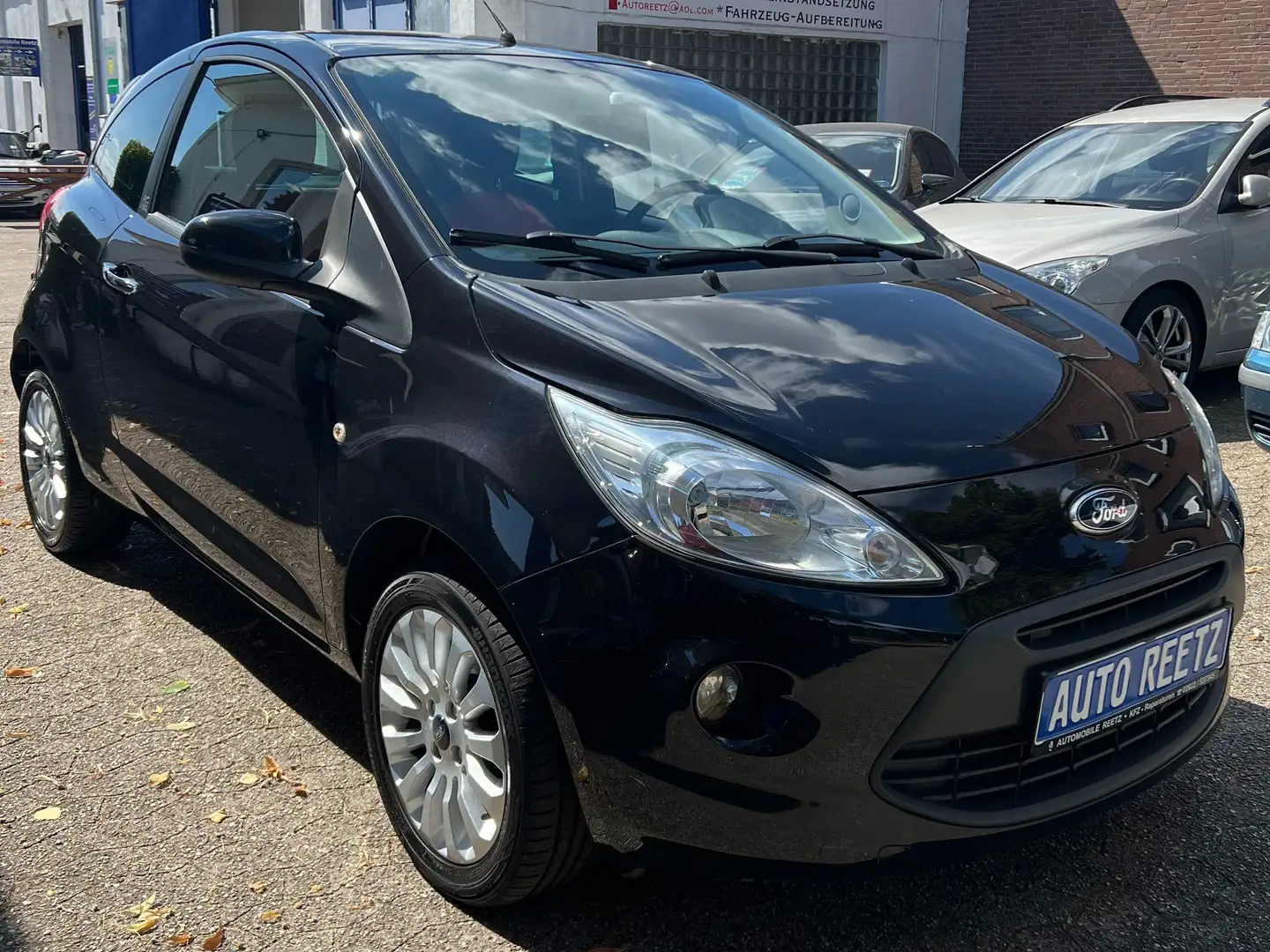 Ford Ka/Ka+ TÜV & Inspektion Neu - Klimaanlage - wenig KM Schwarz - 2