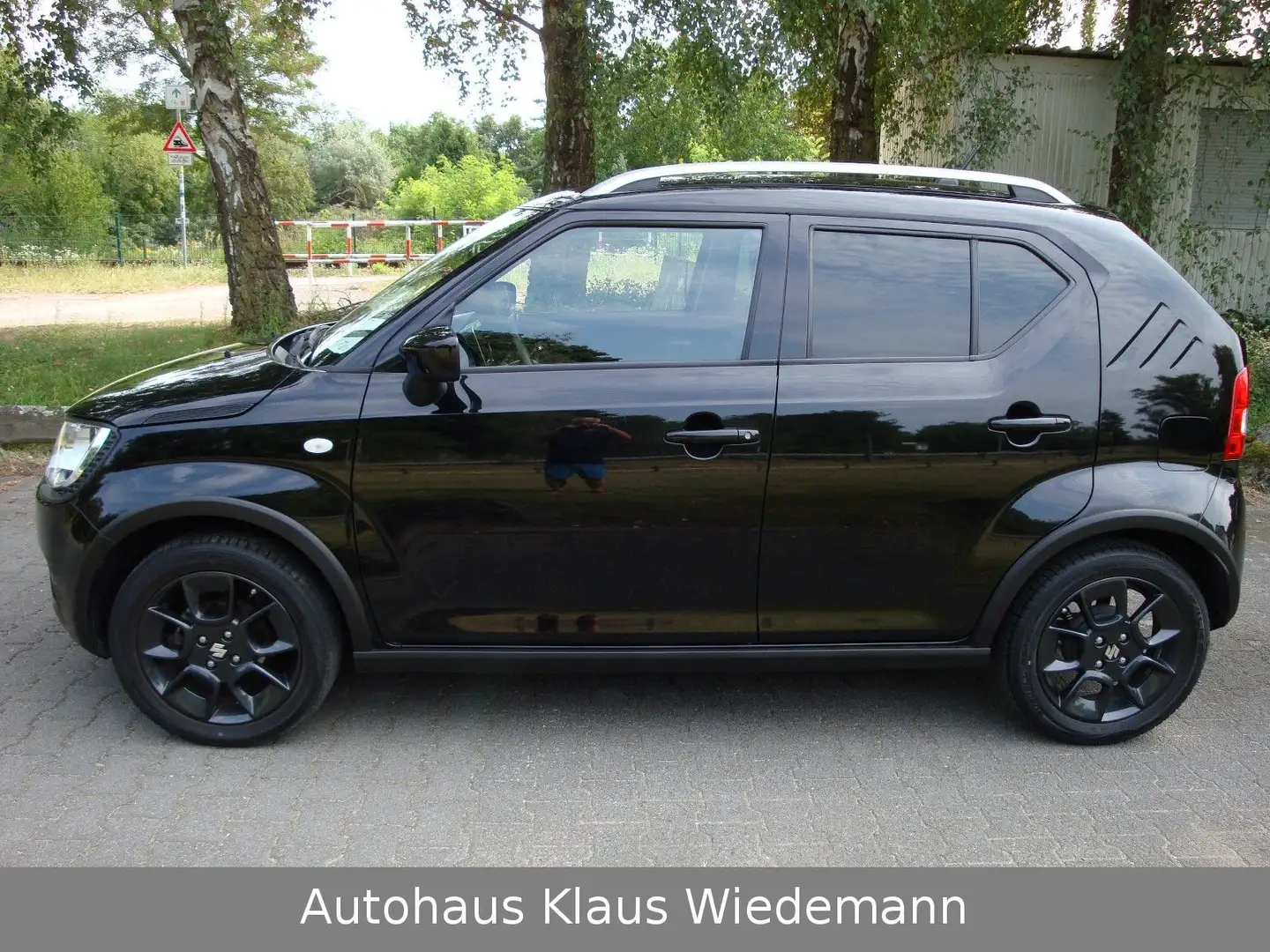 Suzuki Ignis 1.2 DUALJET Comfort - 1.Hd./orig. 18 TKM Schwarz - 2