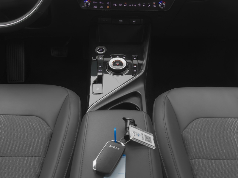 Kia e-Niro EV DynamicLine 64.8 kWh | CAMERA | ADAPTIVE | STOE — photo 13