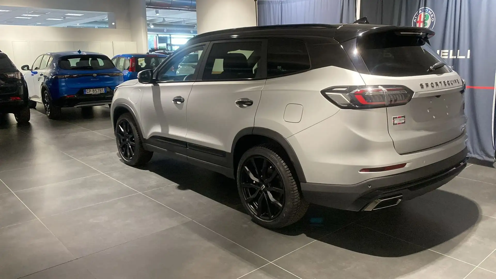 Sportequipe Sportequipe 8 1.5 Turbo DHT Plug-in Šedá - 2