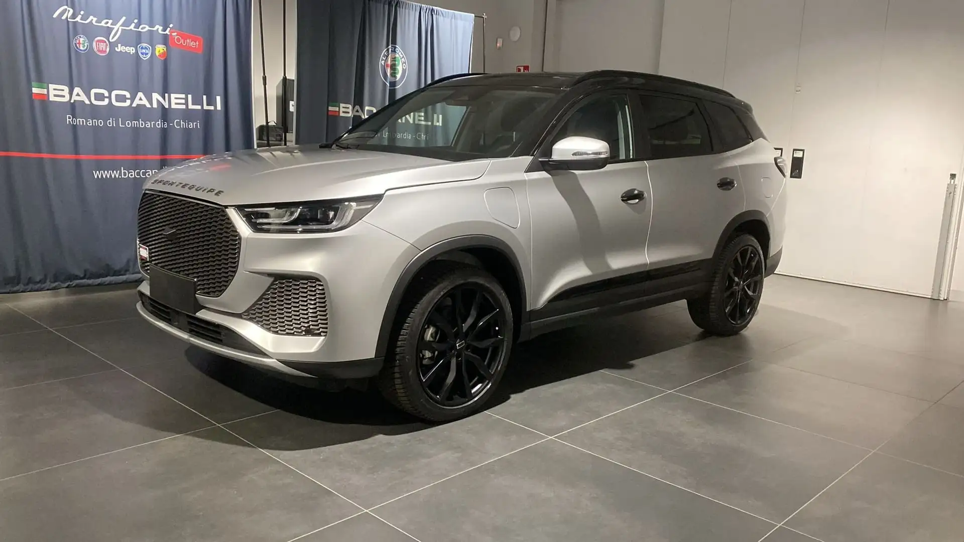 Sportequipe Sportequipe 8 1.5 Turbo DHT Plug-in Šedá - 1