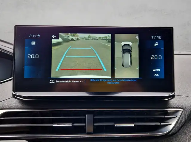 Peugeot 5008 view 5