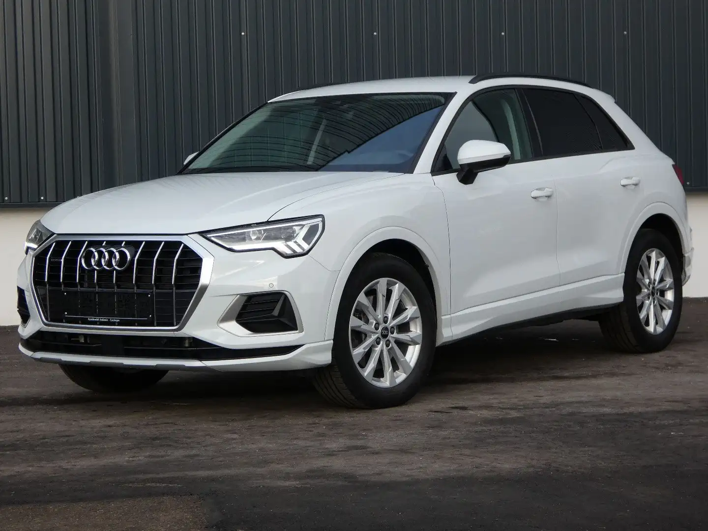 Audi Q3 40 TDI Quattro LED Virtual ACC STHZG Kamera Weiß - 1
