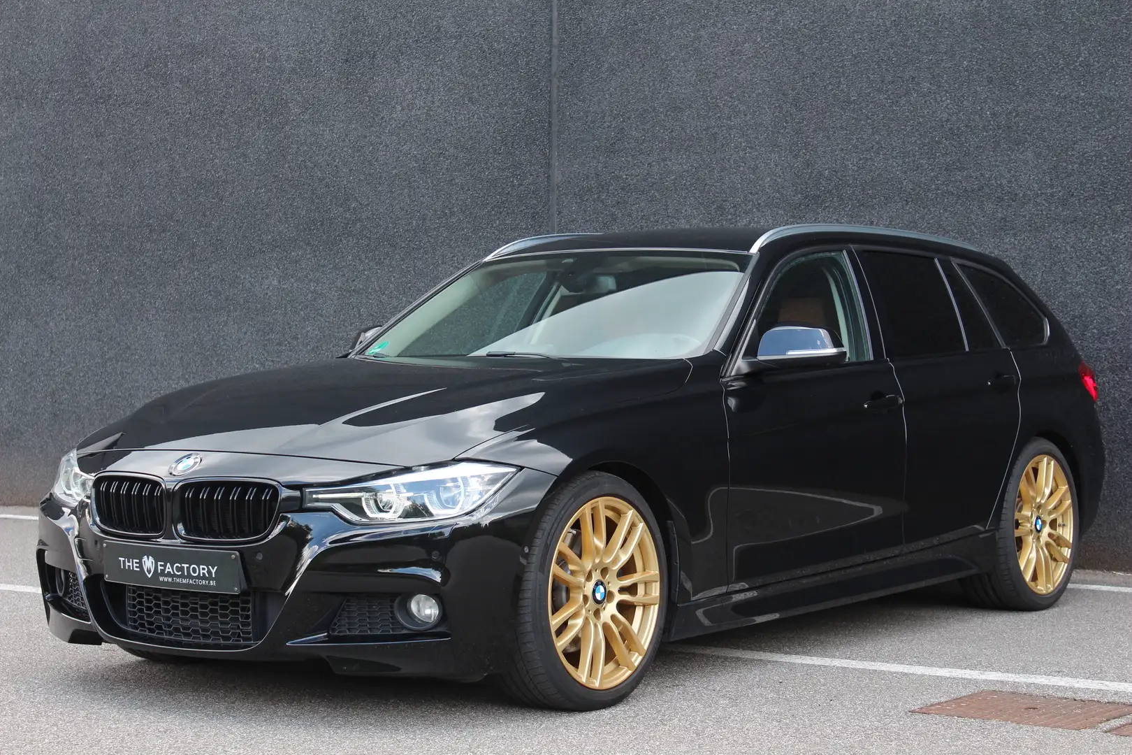 BMW 340 Touring - xDrive - M Pack - 360° cam - HK Schwarz - 1