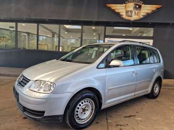 2.0 TDI Trendline Klima/AHK/NAVIGATION