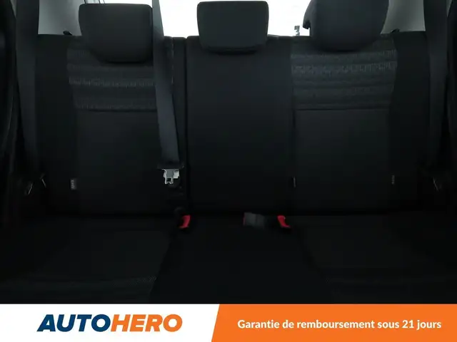 Toyota Yaris view 15