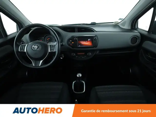 Toyota Yaris view 12