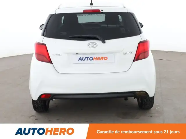 Toyota Yaris view 5