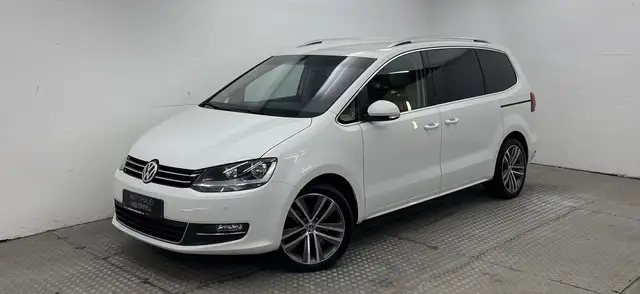 Volkswagen Sharan 2.0 TDI Highline 7SITZ+ACC+KAMERA+CARPLAY