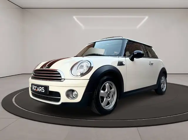 Mini Cooper Cooper view 5