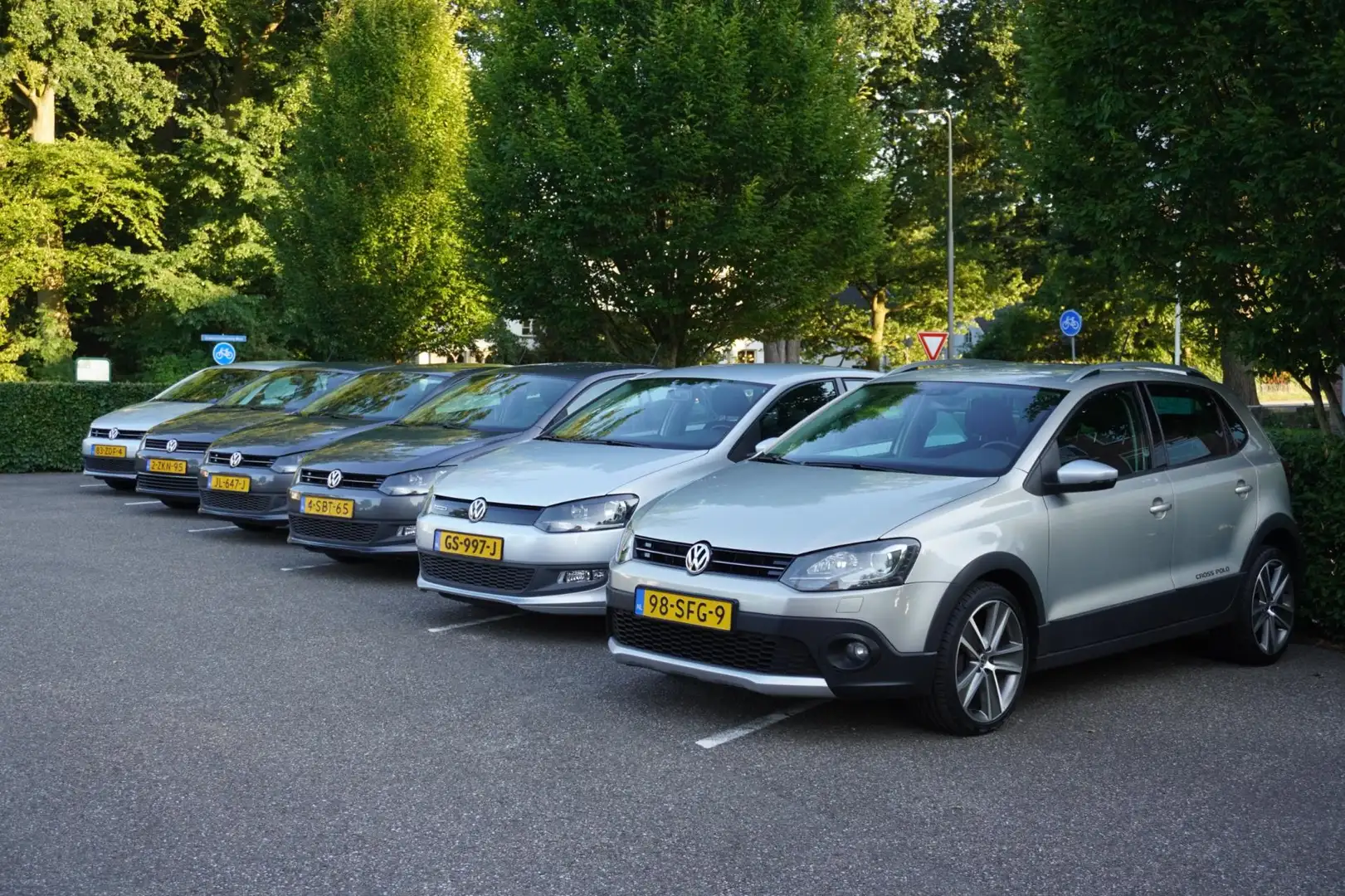 Volkswagen Polo 1.0 BlueMotion Edition Grijs - 2