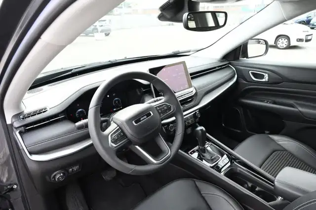 Jeep Compass view 12