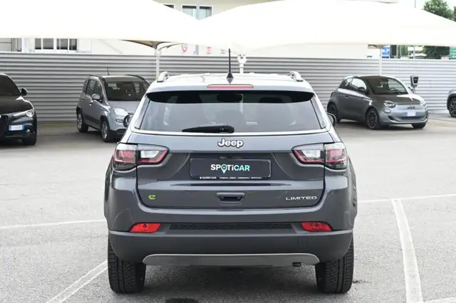 Jeep Compass view 6
