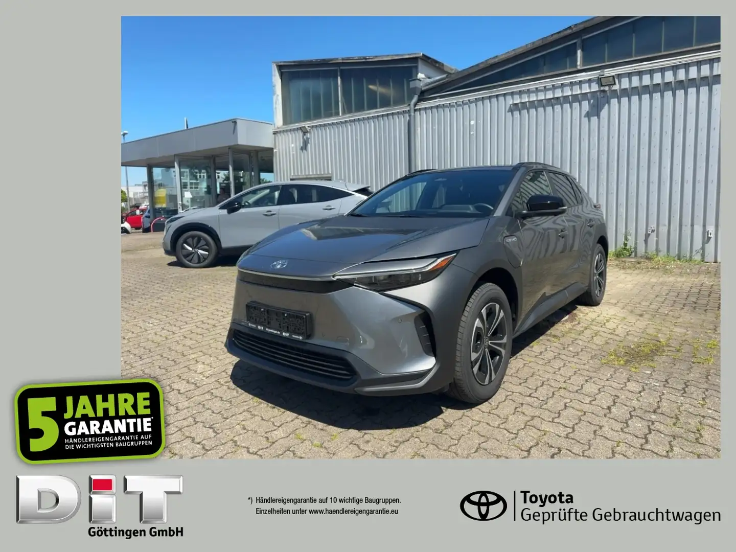 Toyota bZ4X FWD SpurH el.Heck LED KeyLess PDC ACC KAM Grau - 1