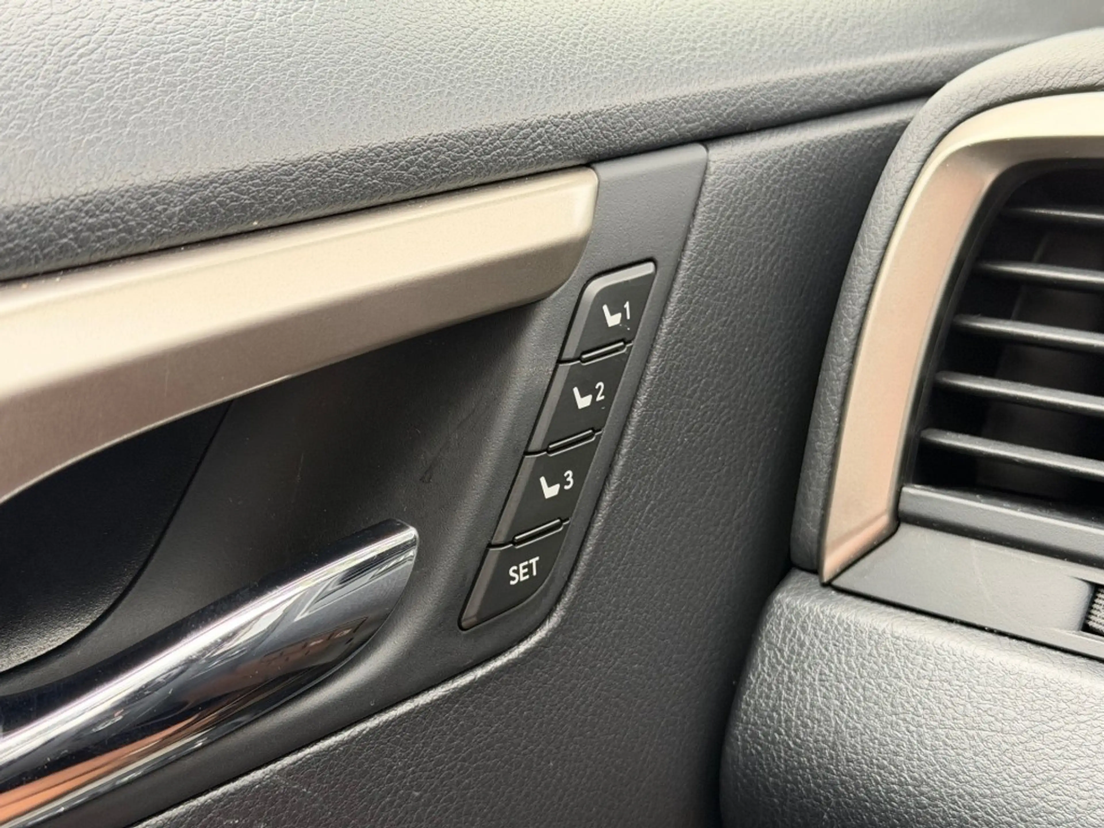 Lexus RX 450h 450H 4WD PREMIUM AUTOMAAT — photo 14
