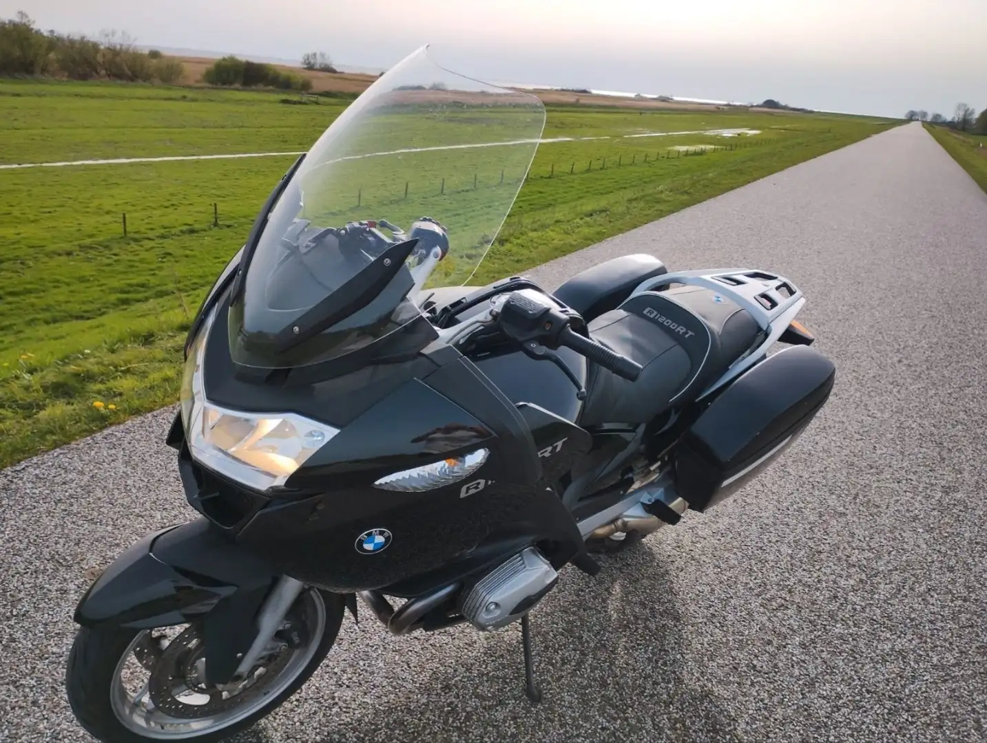 BMW R 1200 RT Zwart - 1