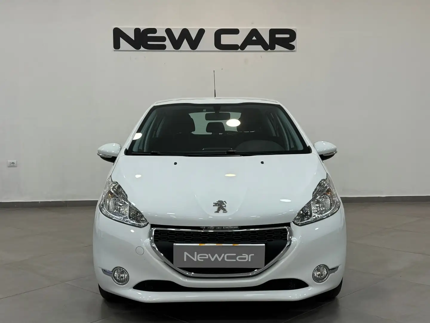 Peugeot 208 1.4 VTi 95 CV 5p. GPL Allure Blanc - 2