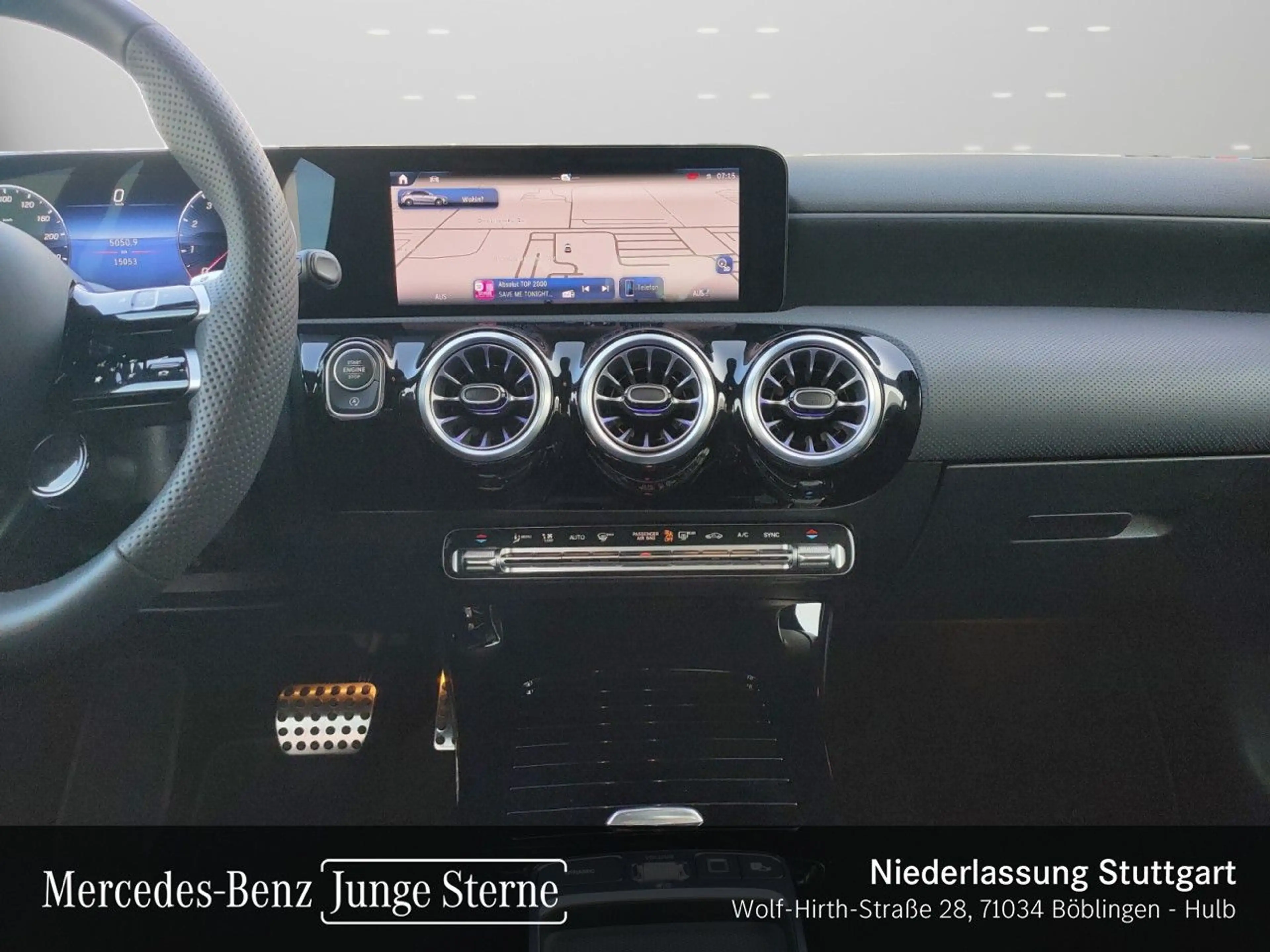 Mercedes-Benz A 35 AMG A 35 4M Kompakt AMG+360°+MULTIBEAM+TOTW+KEYLESS — photo 14