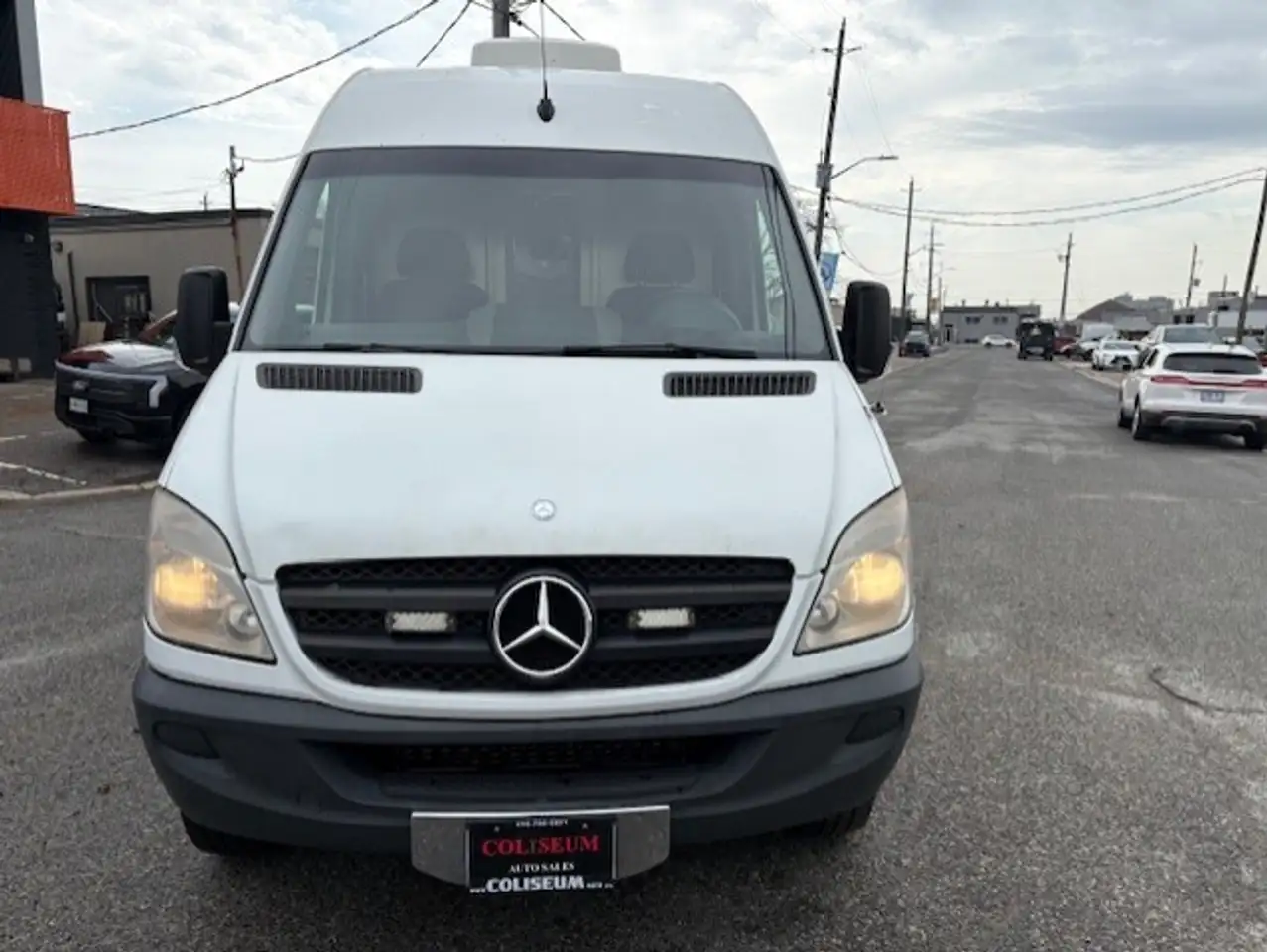 Mercedes-Benz Sprinter снимка Mercedes-Benz Sprinter