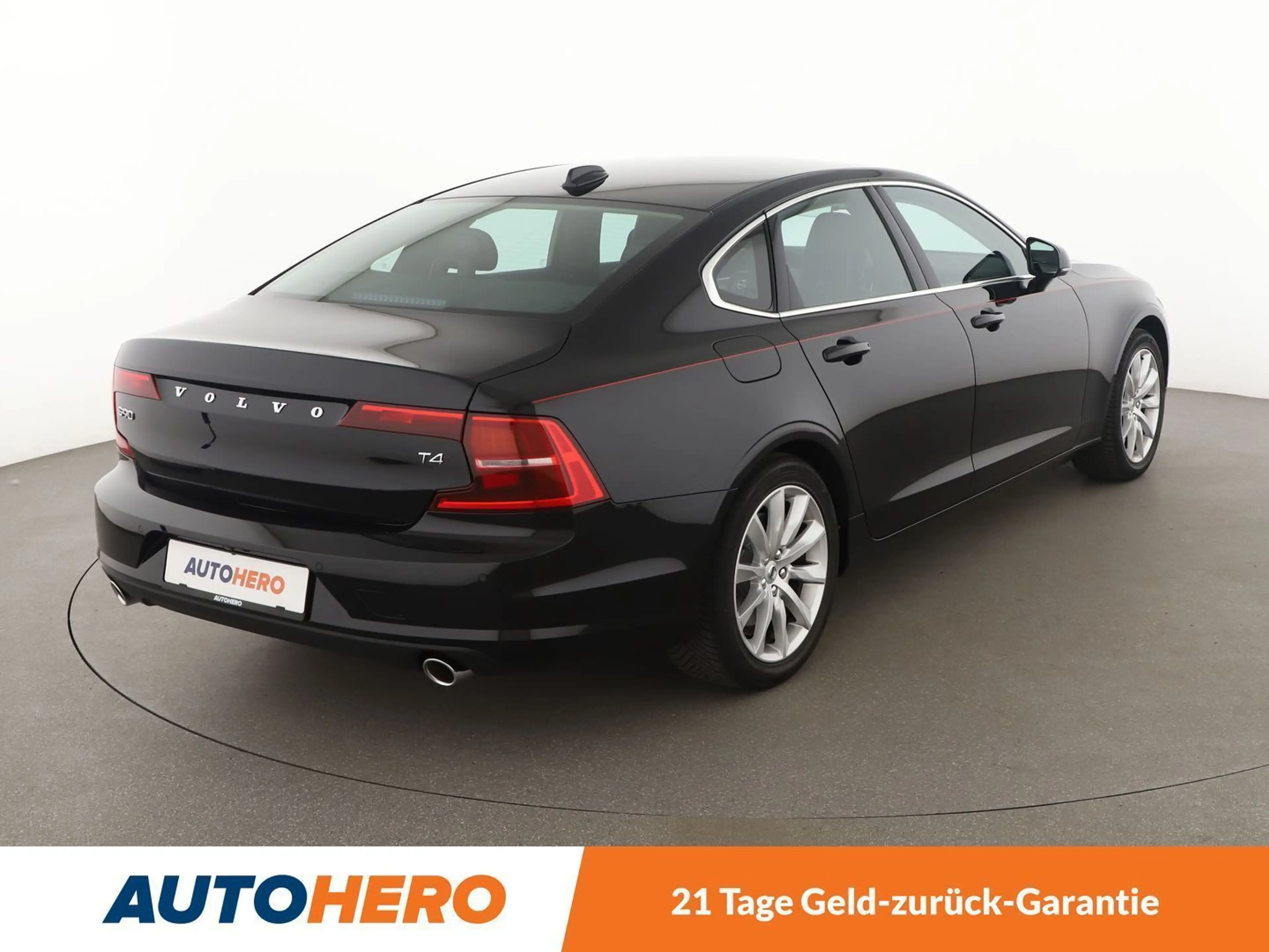 Volvo S90 2.0 T4 Momentum Aut.*NAVI*LED*ACC*CAM*PDC*SHZ* — photo 6