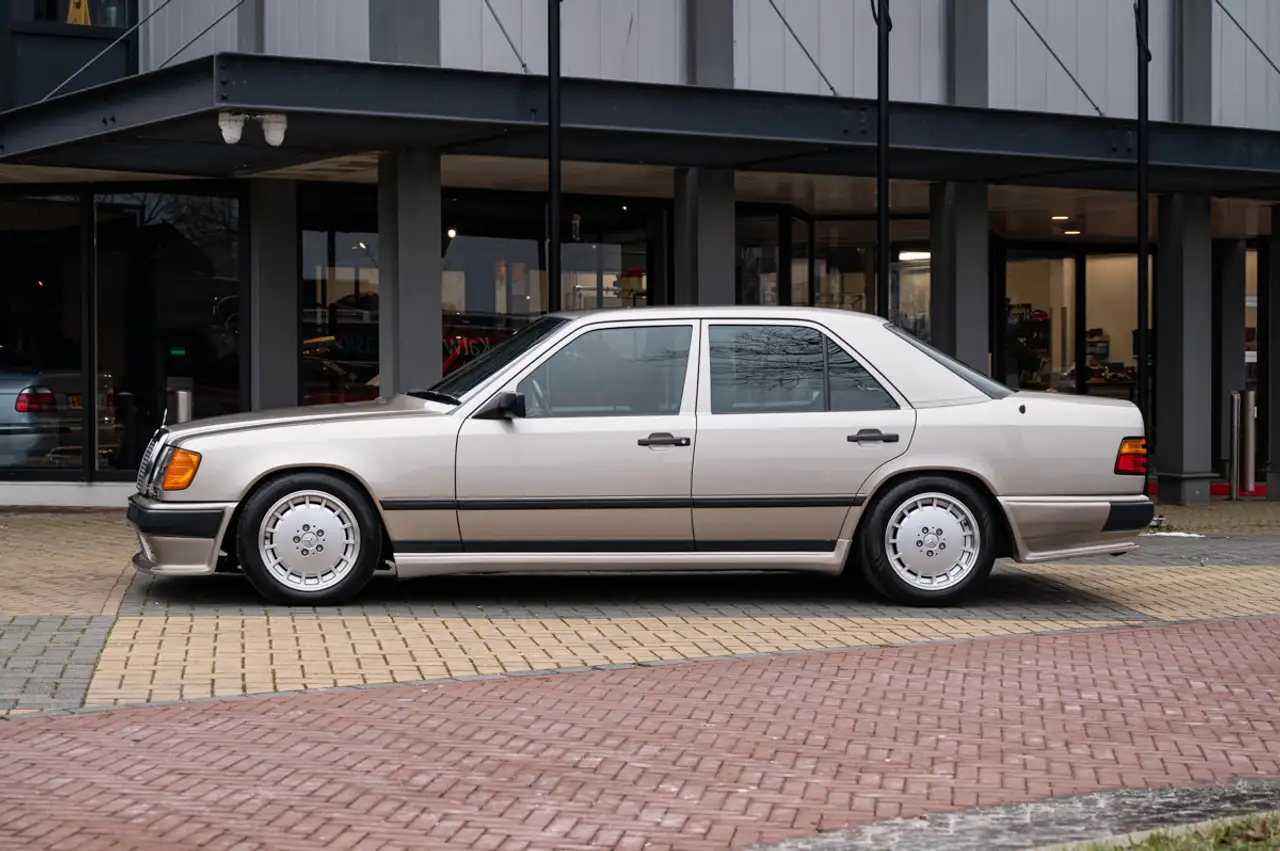 Mercedes-Benz E 300 300E (W124) Lorinser, foto 2