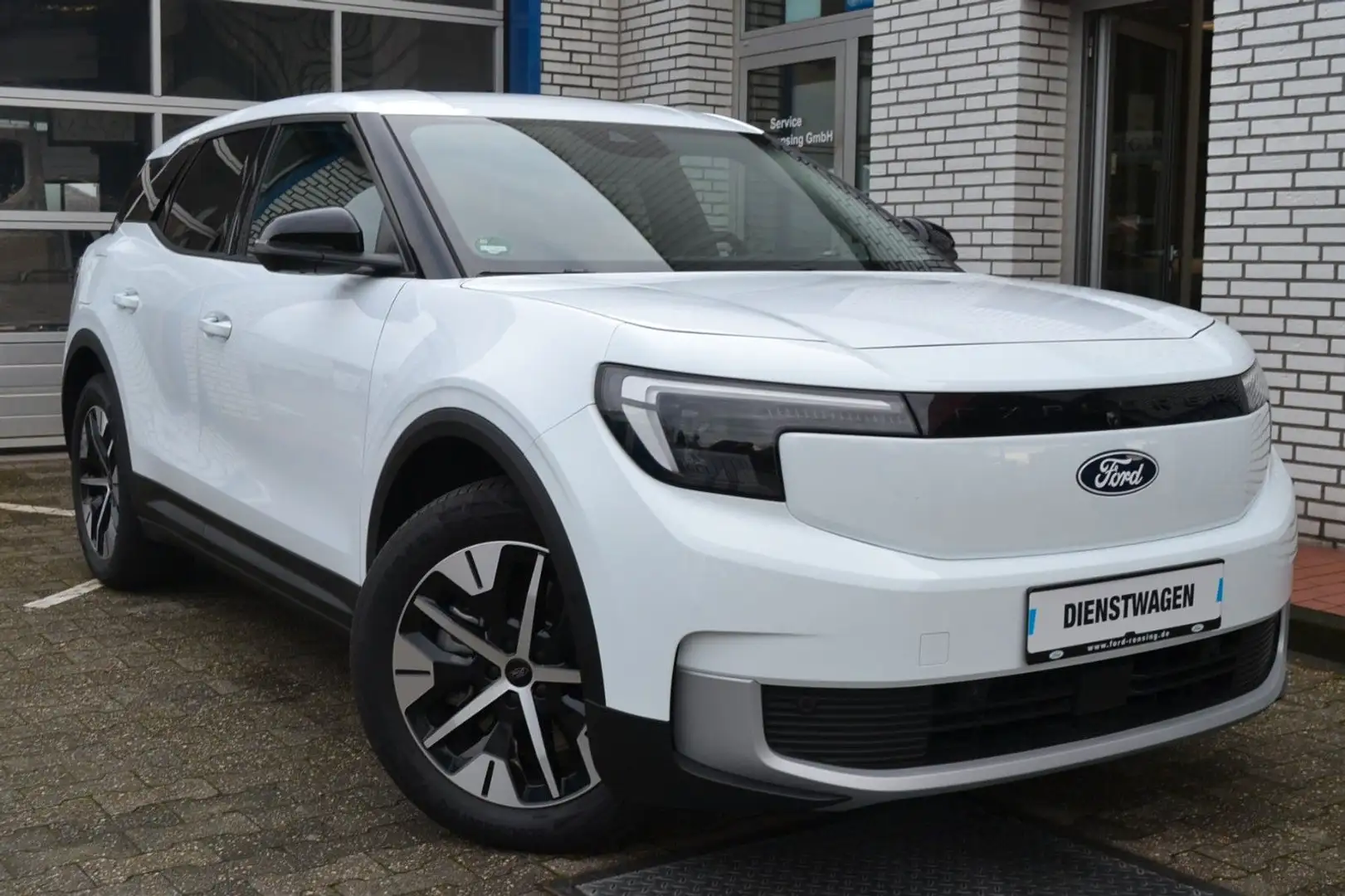Ford Explorer 77kWh Wärmepumpe AHK HeadUp Blanc - 1