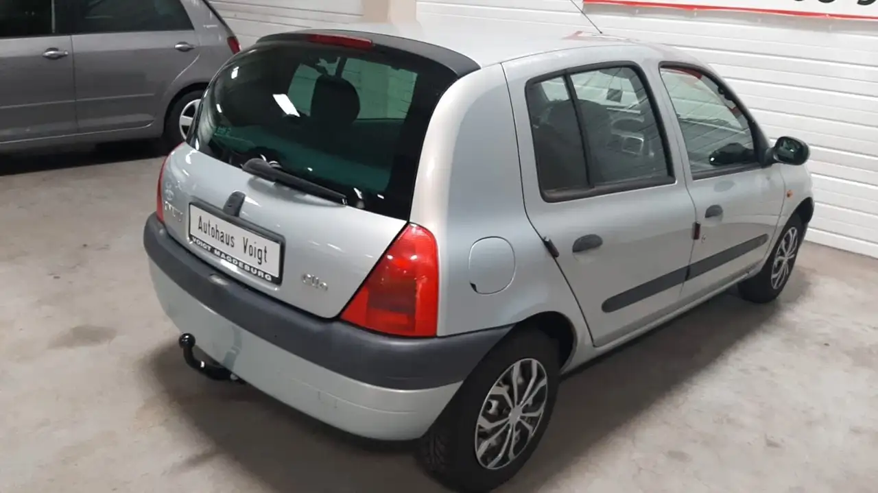 Renault Clio 1.4 RXE, foto 4