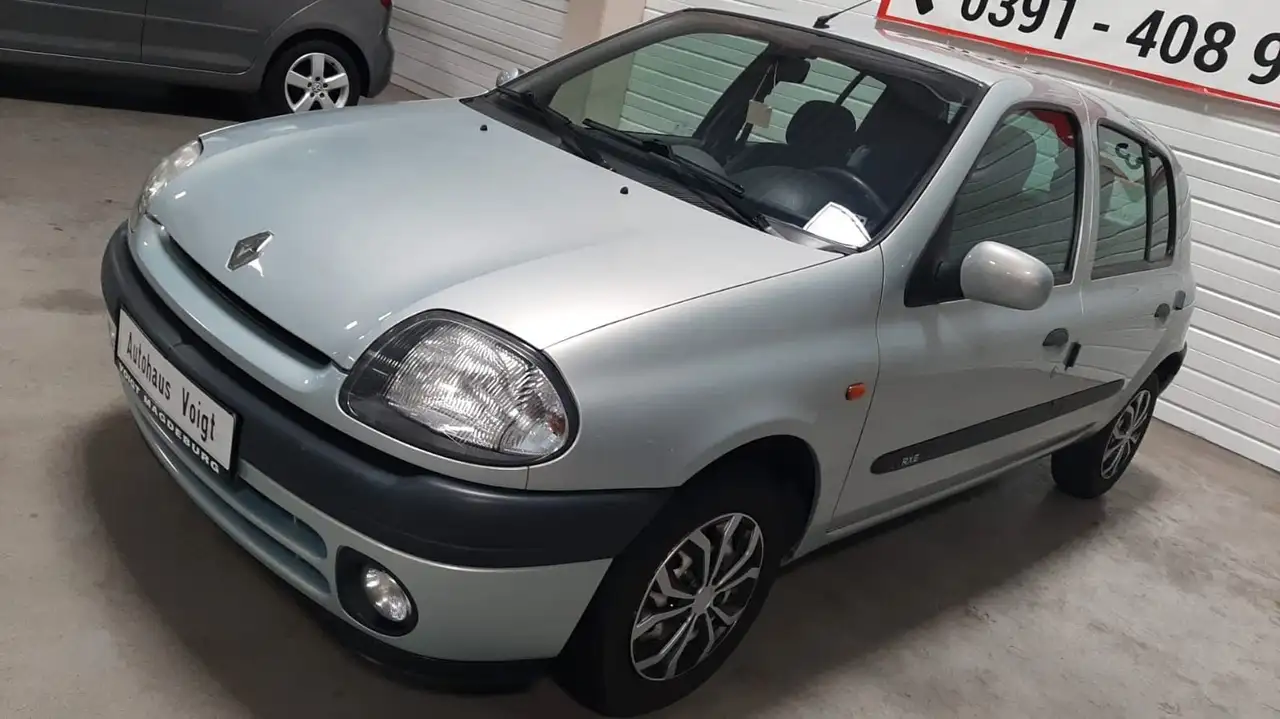 Renault Clio 1.4 RXE, foto 3