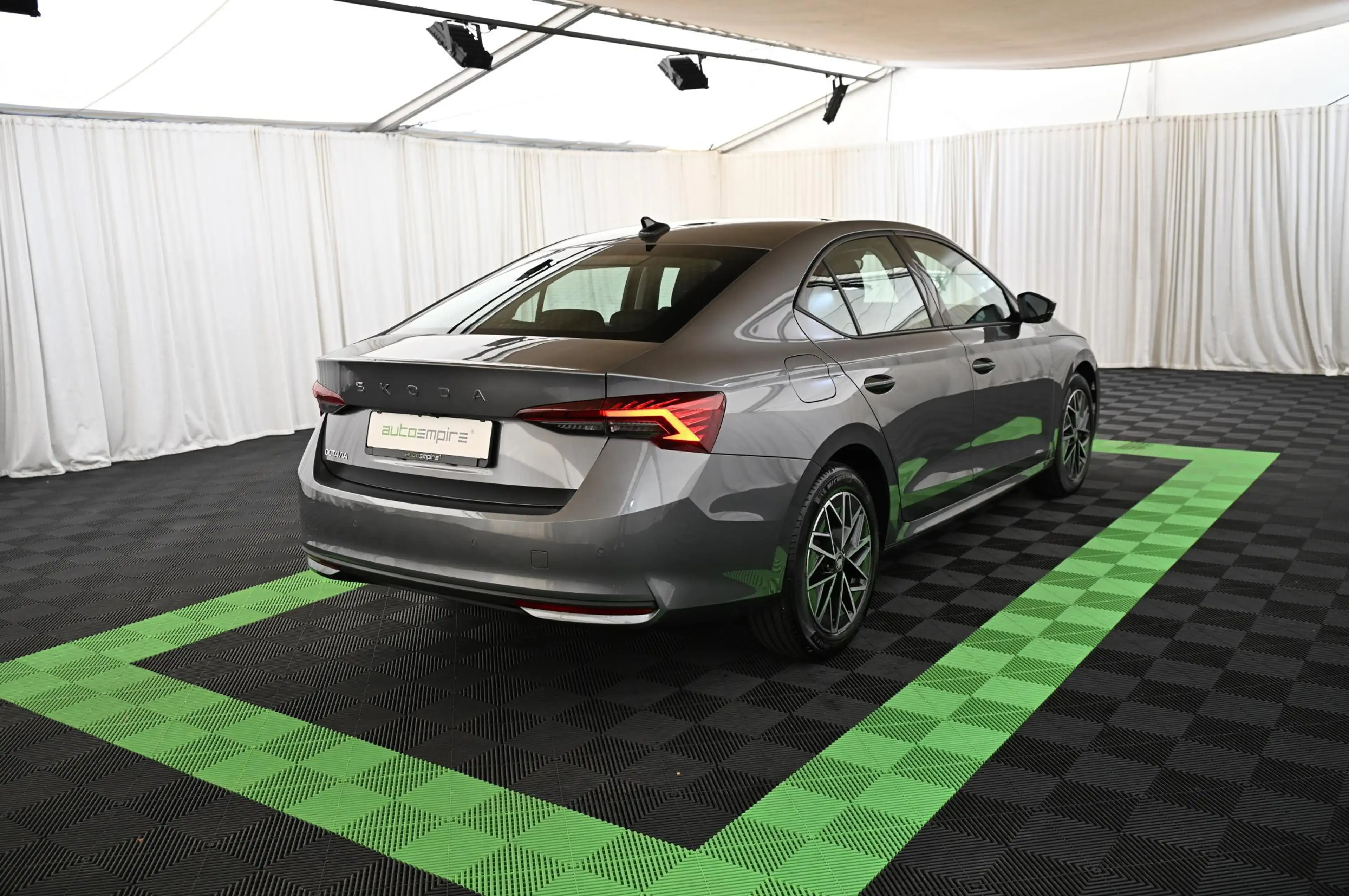Skoda Octavia 1.5-TSI-DSG 116 mHEV Selection KAMERA/17 — photo 5