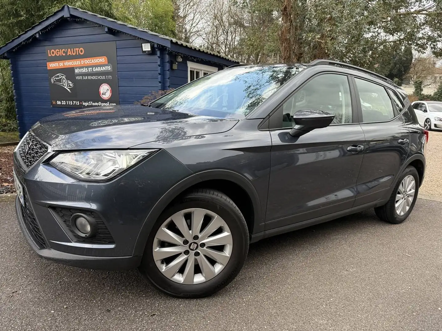 SEAT Arona 1.6 TDI 95ch Style Business DSG Gris - 2
