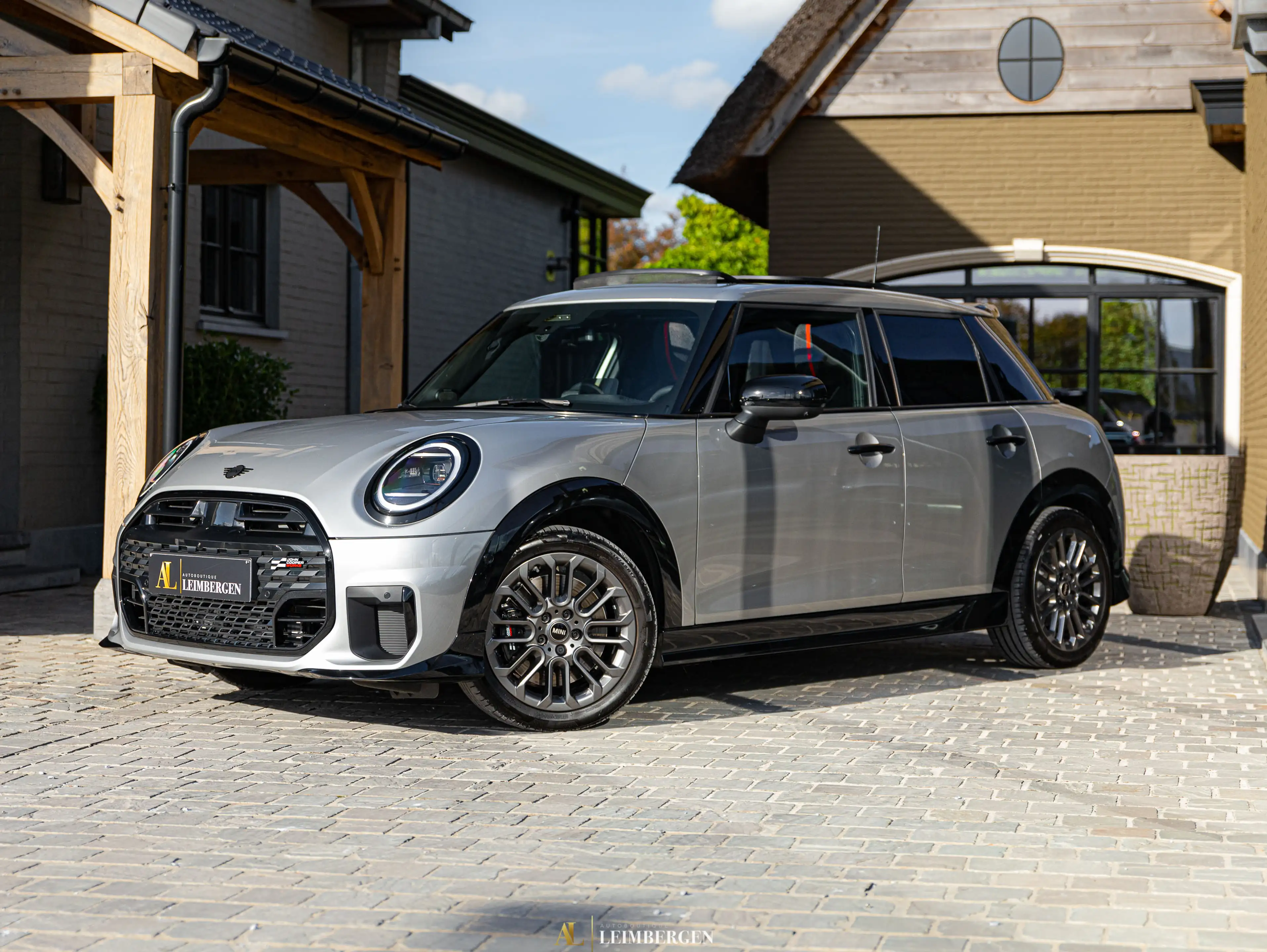 MINI Cooper S John Cooper Works / XL Pack / Harman Kardon / Pano / 360° / Massage / Seat Heating / Head-Up