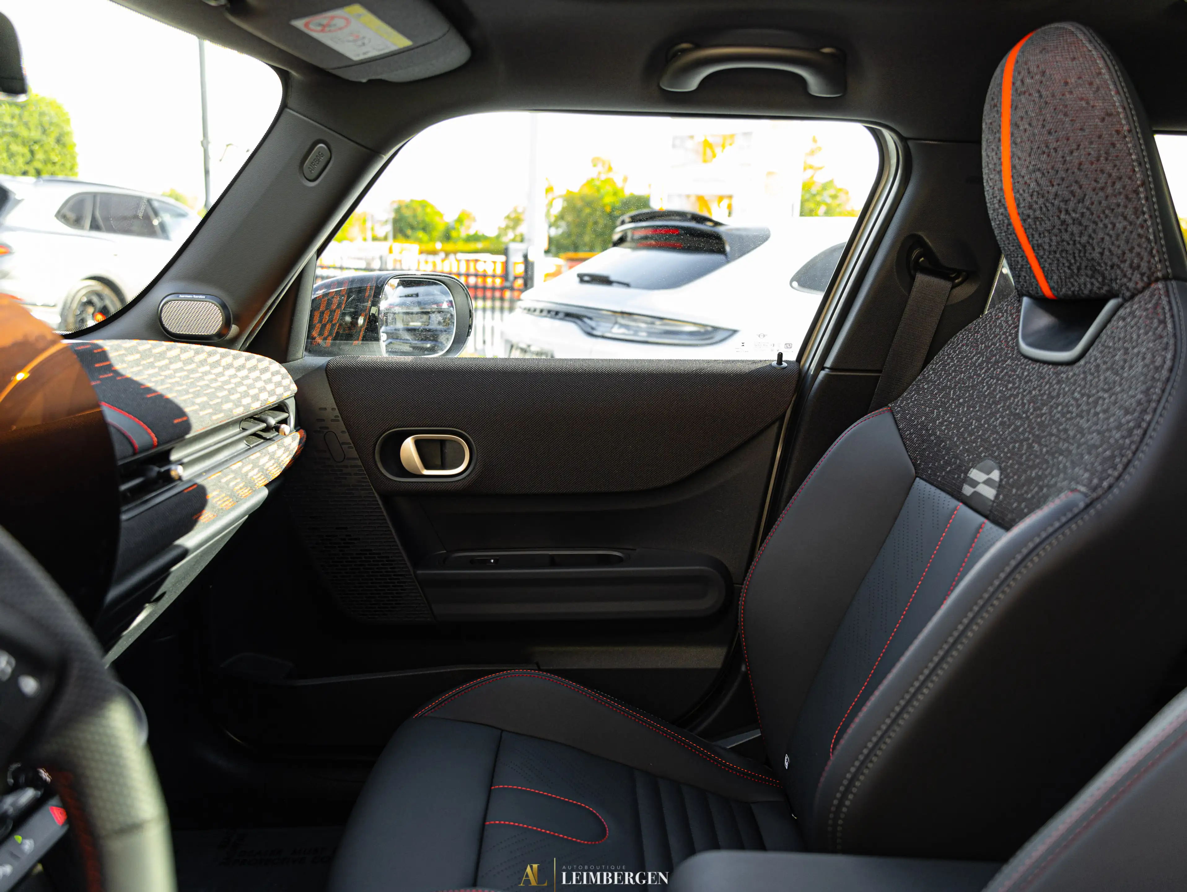 MINI Cooper S John Cooper Works / XL Pack / Harman Kardon / Pano / 360° / Massage / Seat Heating / Head-Up — photo 15